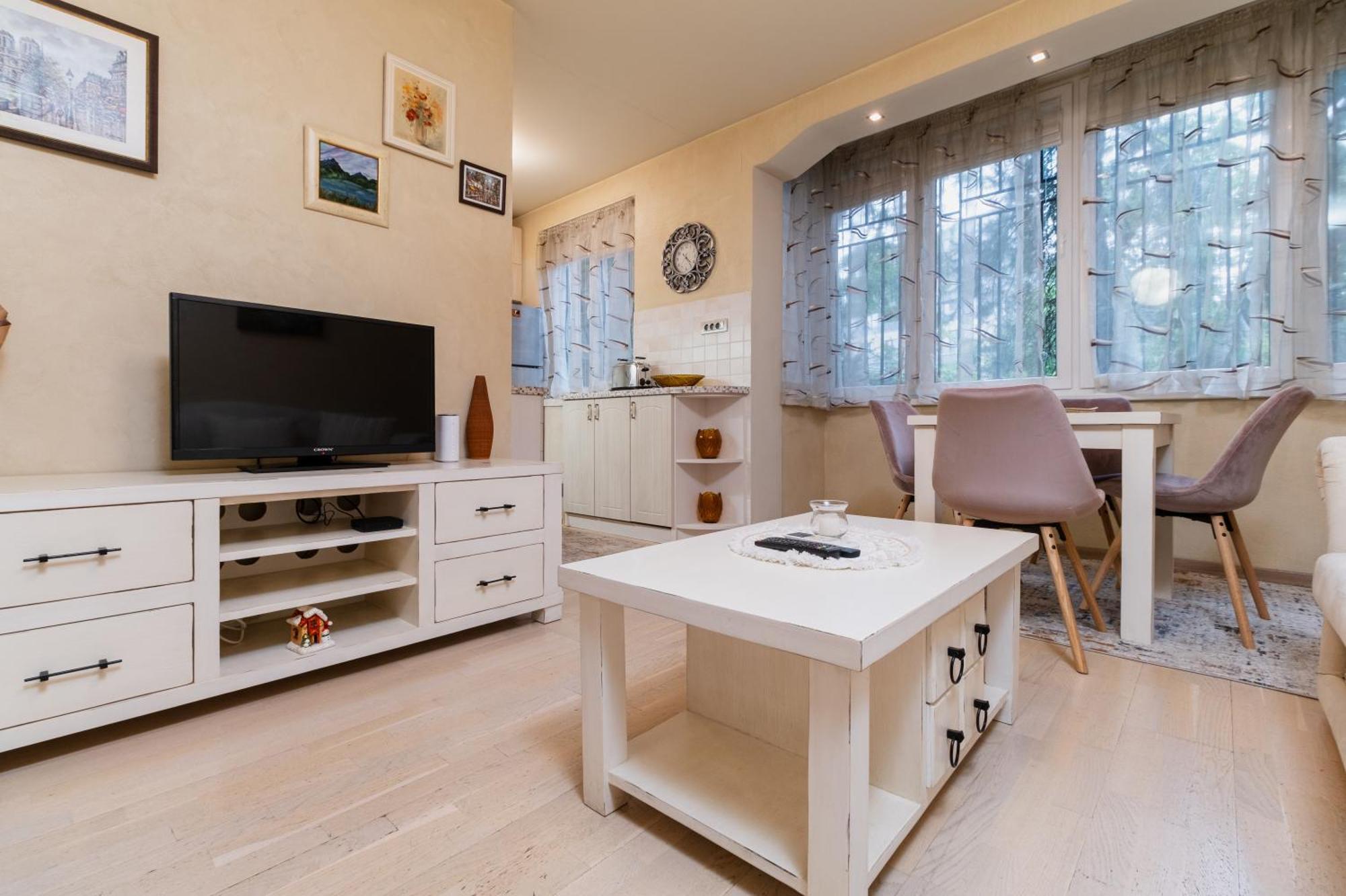 Elegant 1-Bedroom Apartment Plovdiv Esterno foto