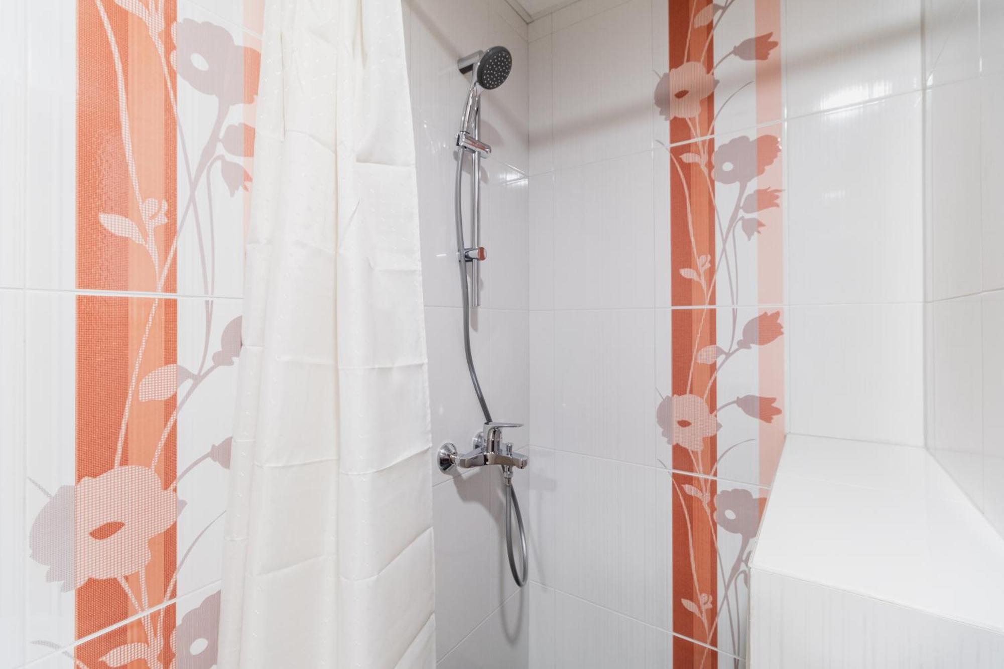 Elegant 1-Bedroom Apartment Plovdiv Esterno foto